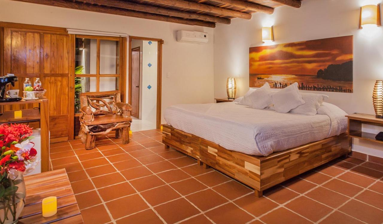 איסלה מוקורה Hotel Punta Faro מראה חיצוני תמונה