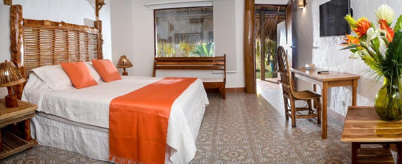 איסלה מוקורה Hotel Punta Faro מראה חיצוני תמונה